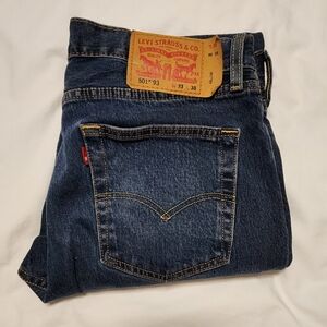 Levi's